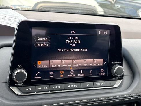 Certified 2022 Nissan Rogue SV w/ SV Premium Package AWD/4WD image 14