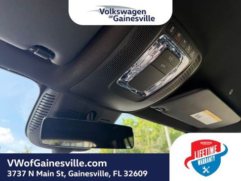 Used 2025 Mercedes-Benz GLB 250 image 27