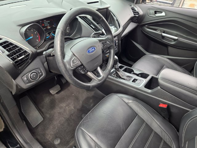 Used 2018 Ford Escape Titanium AWD/4WD image 10