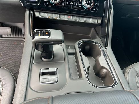 New 2025 GMC Sierra 1500 AT4 w/ AT4 Premium Package image 20