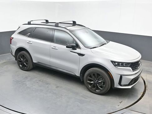 Used 2023 Kia Sorento SX AWD/4WD image 1