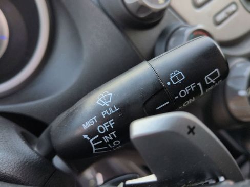 Used 2011 Honda Fit Sport image 21