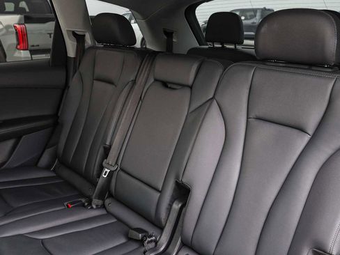 Used 2023 Audi Q7 3.0T Premium Plus w/ Premium Plus Package image 25