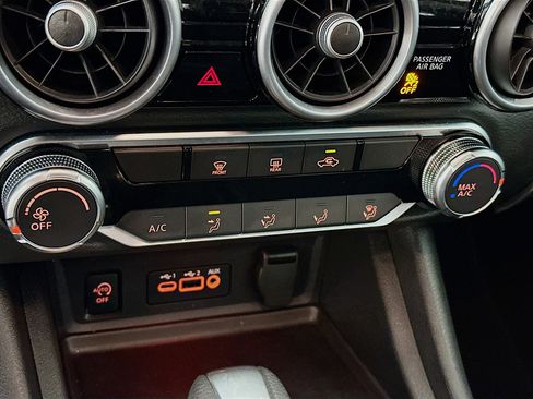 Used 2024 Nissan Sentra SV image 23