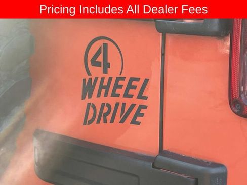 Used 2015 Jeep Wrangler Sport AWD/4WD image 9
