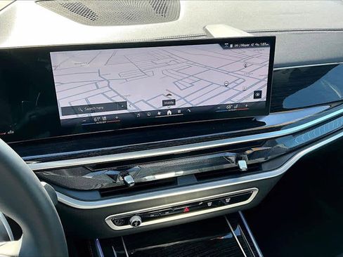 Used 2025 BMW X5 xDrive40i image 17