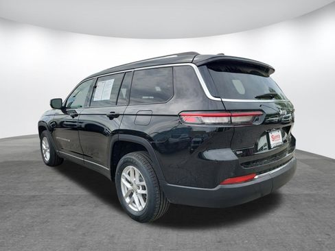 Used 2021 Jeep Grand Cherokee L Laredo w/ Luxury Tech Group I image 28