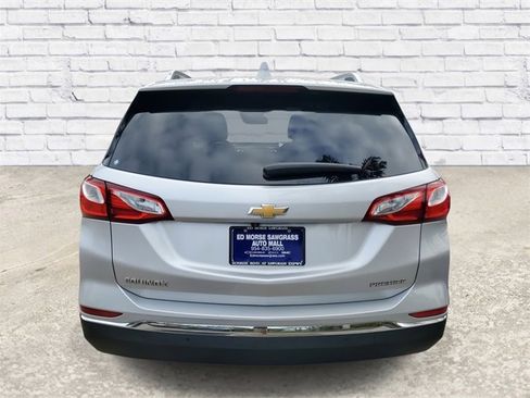 Used 2021 Chevrolet Equinox Premier image 3