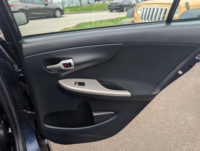 Used 2013 Toyota Corolla S FWD image 20