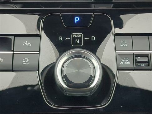 Used 2024 Toyota bZ4X XLE image 19