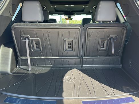 Used 2023 Buick Enclave Premium w/ Experience Buick Package image 22