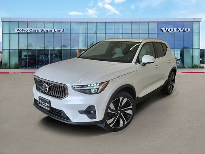 Used 2025 Volvo XC40 B5 Ultra w/ Protection Package Premier