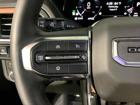 Used 2025 GMC Yukon Denali AWD/4WD image 17