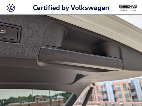Certified 2023 Volkswagen Atlas SE w/ Panoramic Sunroof Package AWD/4WD image 29