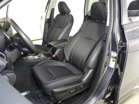 Certified 2023 Subaru Forester Premium AWD/4WD image 22