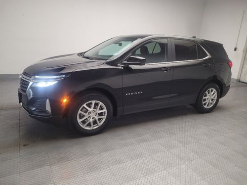 Used 2023 Chevrolet Equinox LT FWD image 2