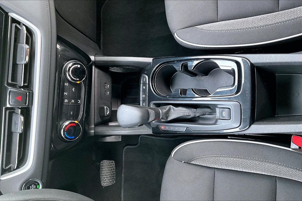 Used 2025 Chevrolet TrailBlazer LT AWD/4WD image 30