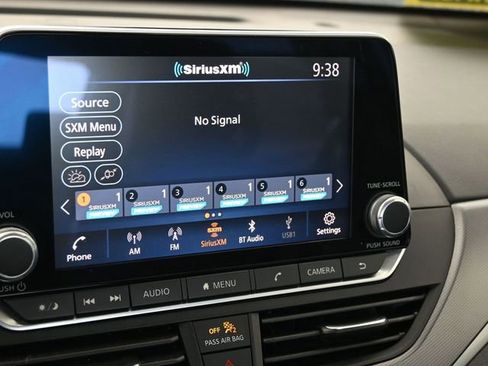 Used 2024 Nissan Altima 2.5 SR image 27