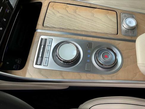 Used 2023 Genesis GV80 2.5T w/ Prestige Package image 16