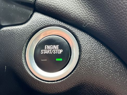 Used 2024 Chevrolet Equinox LT image 24