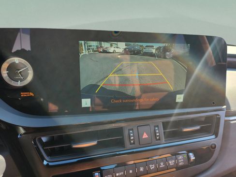 New 2025 Lexus ES 350 w/ Premium Package image 19