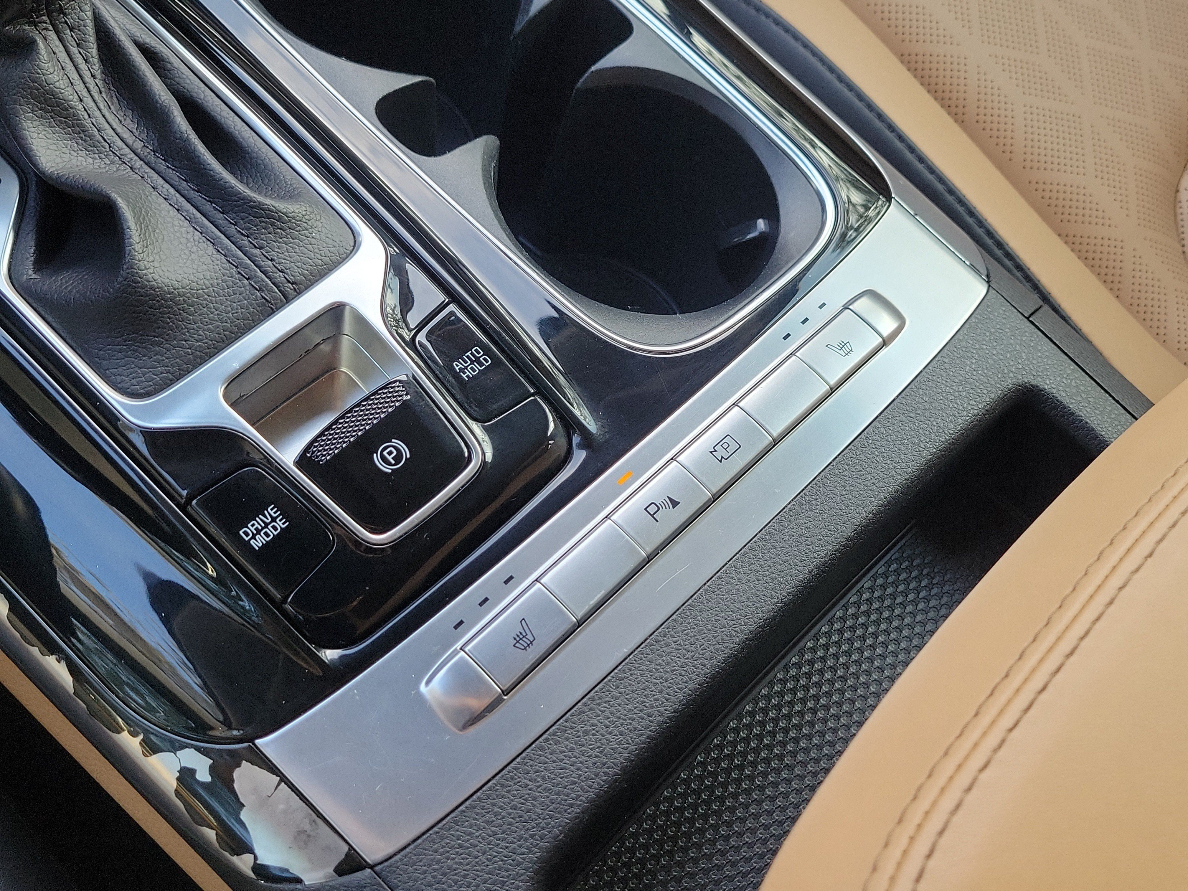Certified 2023 Kia Carnival EX FWD image 38