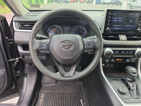 Used 2019 Toyota RAV4 XLE w/ Convenience Package AWD/4WD image 12