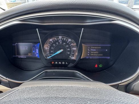 Used 2013 Ford Fusion SE FWD image 18