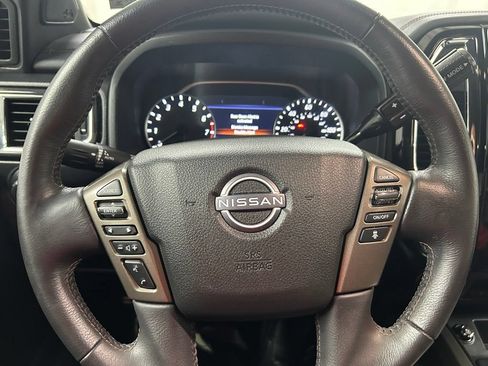Used 2023 Nissan Titan Platinum Reserve w/ Moonroof Package AWD/4WD image 17