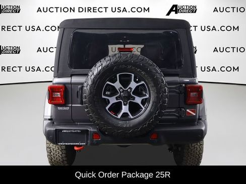 Used 2022 Jeep Wrangler Unlimited Rubicon AWD/4WD image 3