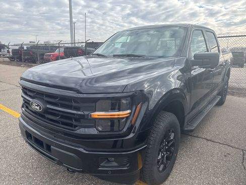 New 2026 Ford F150 XLT w/ Equipment Group 302A MID image 2