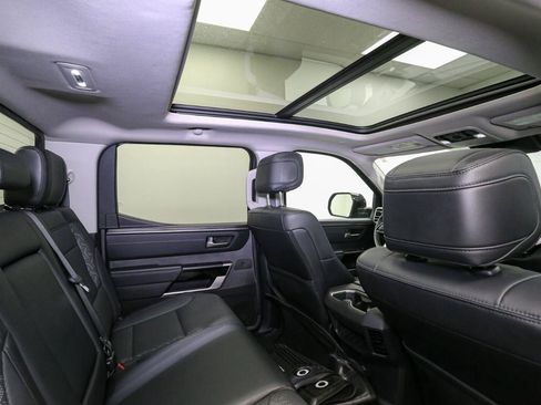 Used 2024 Toyota Tundra Limited AWD/4WD image 21