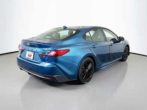 Certified 2025 Toyota Camry SE image 5