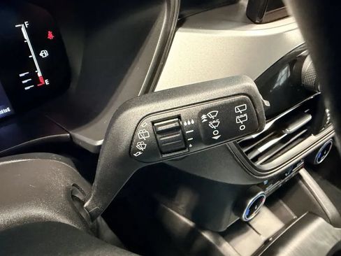 Used 2024 Ford Escape Active AWD/4WD image 29