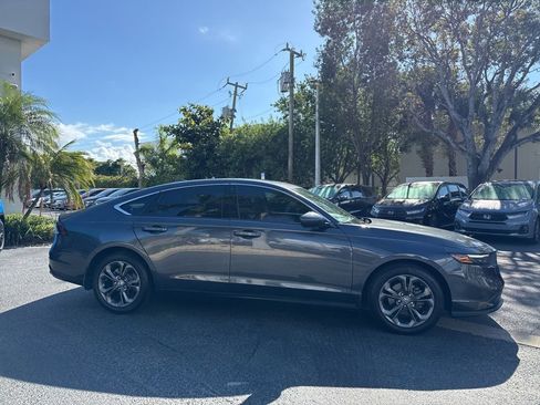 Used 2023 Honda Accord EX image 3