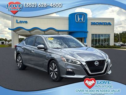 Used 2021 Nissan Altima 2.5 SV w/ SV Premium Package