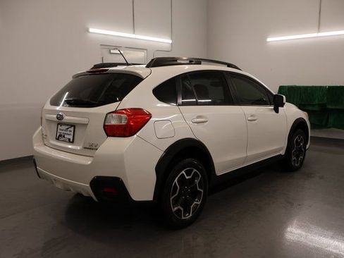 Used 2014 Subaru Crosstrek 2.0i Premium w/ Moonroof Package image 2