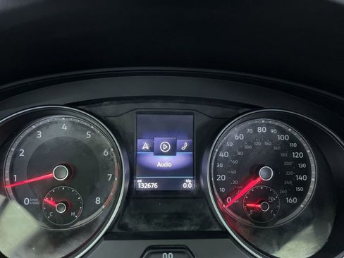 Used 2019 Volkswagen Atlas SE image 18