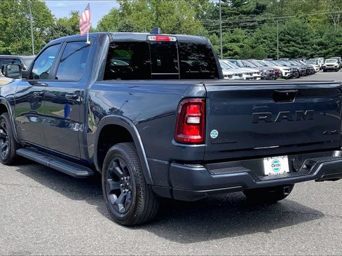 Used 2025 RAM 1500 Big Horn AWD/4WD image 10