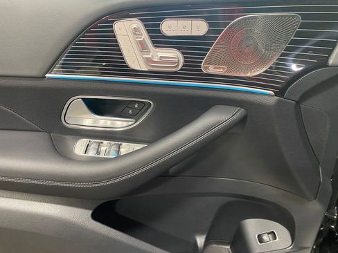 New 2025 Mercedes-Benz GLS 450 4MATIC image 7