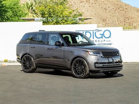 Used 2024 Land Rover Range Rover SE image 4