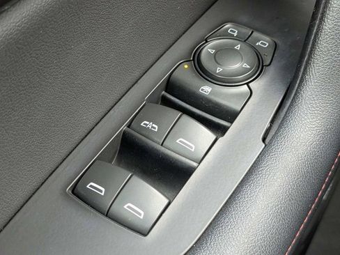 Used 2019 Chevrolet Blazer RS image 24