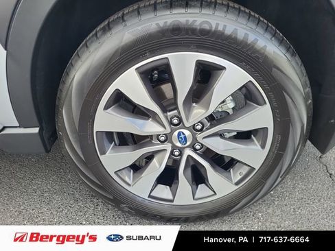 Certified 2025 Subaru Outback Limited image 22