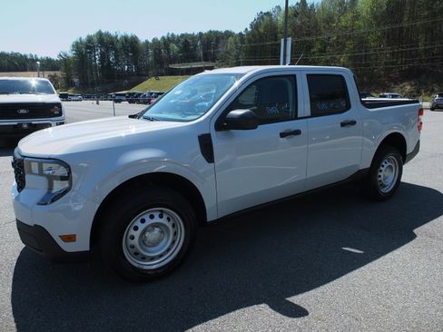 New 2026 Ford Maverick XL FWD image 13