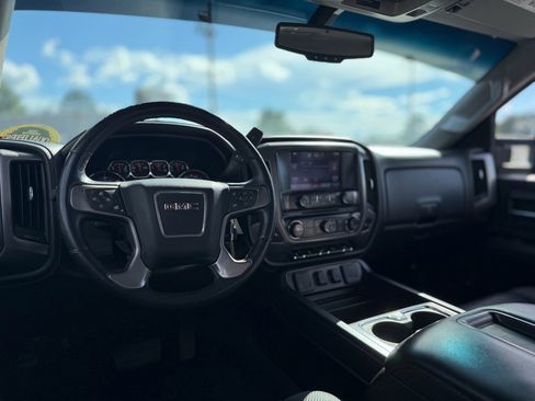 Used 2015 GMC Sierra 1500 SLT AWD/4WD image 32