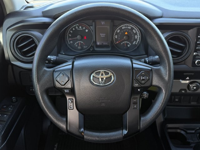 Used 2020 Toyota Tacoma SR w/ SR Convenience Package RWD image 11