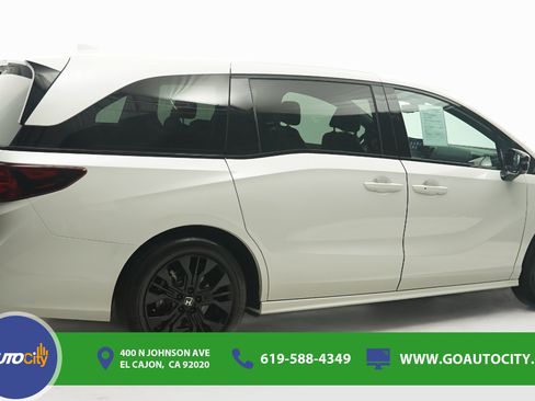 Used 2025 Honda Odyssey Sport-L image 31