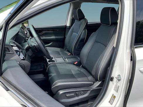 Used 2026 Honda Odyssey Elite image 21