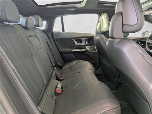 Used 2023 Mercedes-Benz EQE 500 4MATIC Sedan image 24