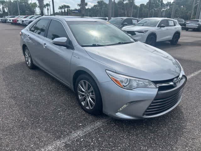 Used 2015 Toyota Camry XLE w/ Moonroof Package FWD image 8
